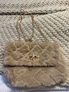 Faux Fur Quilted Crossbody Bag in Beige with Gold Chain